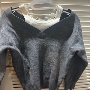 T BY ALEXANDER WANG
Women's Gray Off The Shoulder Sweater With Inner Tank